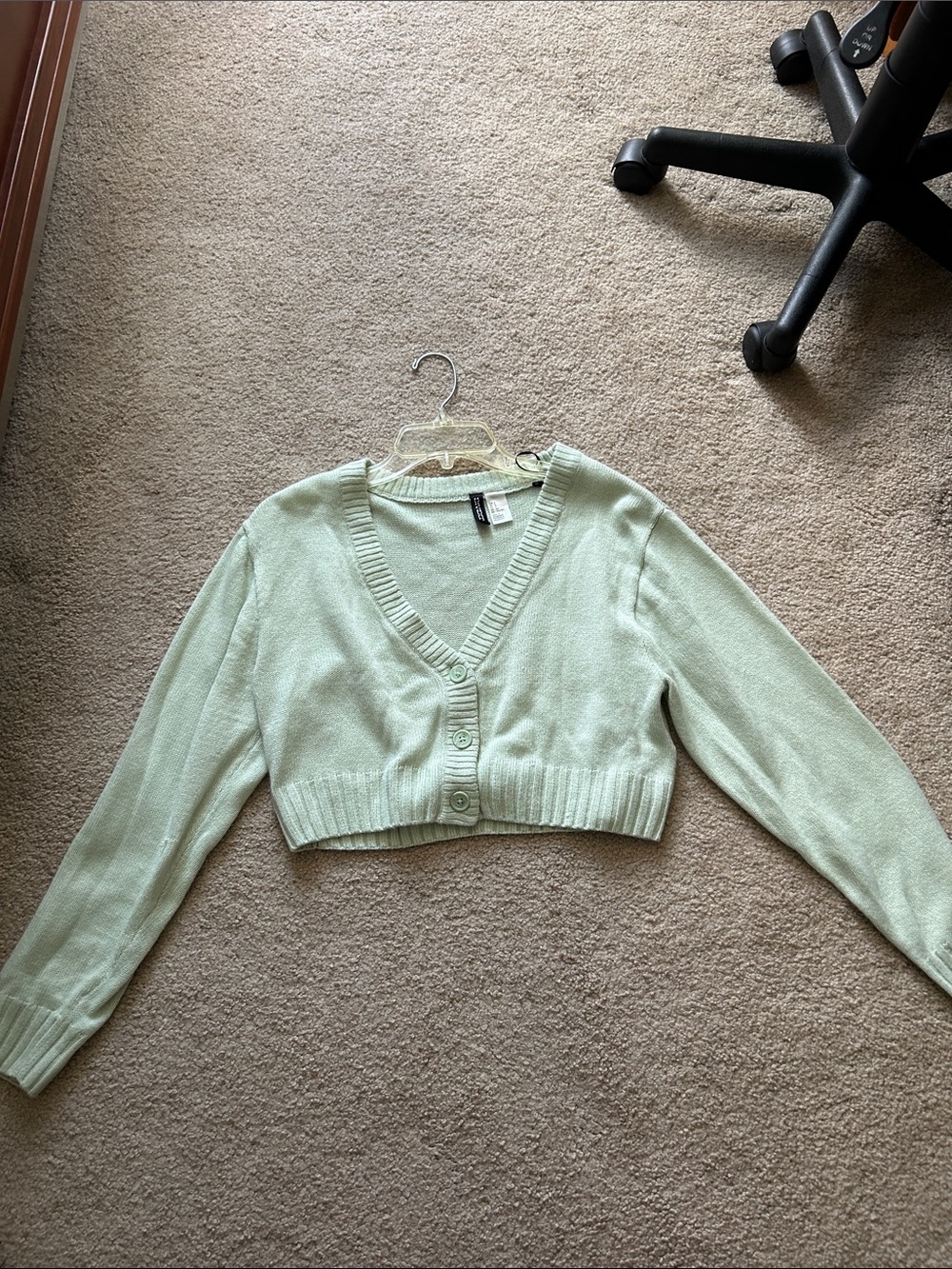 Cropped V-Neck Button Front Sweater Cardigan - Light Mint